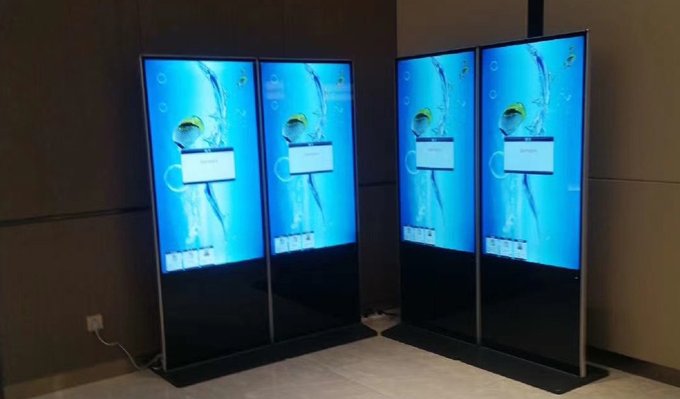 西北工业大学未来生活馆展厅液晶广告机