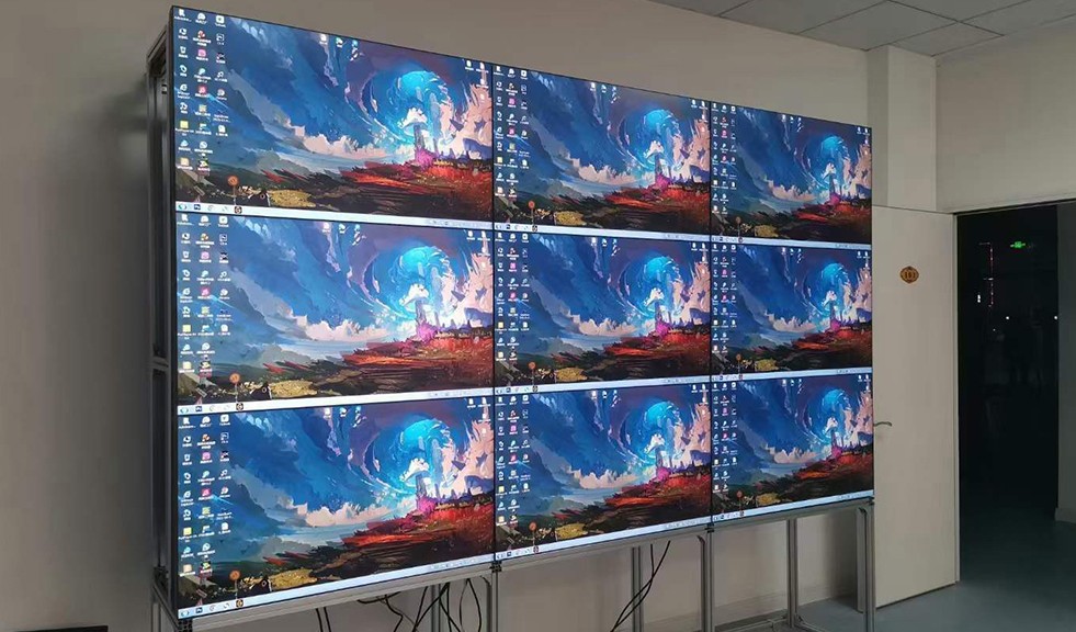 银川建设局3x3共9块液晶拼接屏